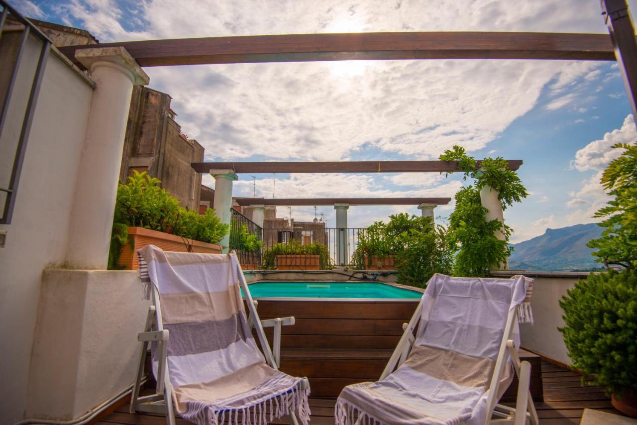 Torre Caetana Bed & Breakfast Minturno Bagian luar foto